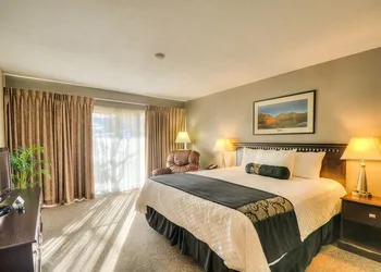 Fairmont Hot Springs Resort hotel thumbnail 4