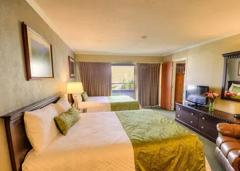 Fairmont Hot Springs Resort hotel thumbnail 5