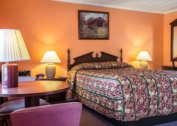 Rodeway Inn Lincoln I-93 hotel thumbnail 7