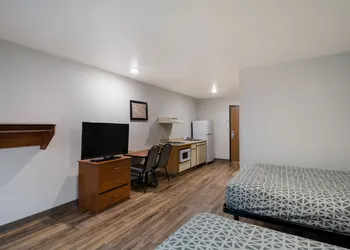 WoodSpring Suites Lexington hotel thumbnail 5