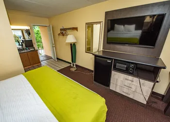 River Place Inn hotel thumbnail 7