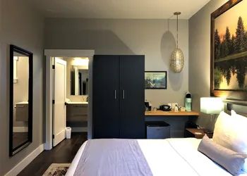 Blue Elk Inn hotel thumbnail 8
