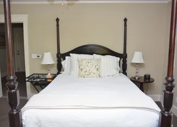 Arroyo Vista Inn hotel thumbnail 4
