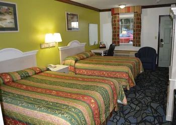 Economy Inn - Akron hotel thumbnail 8