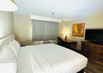 Presque Isle Hotel hotel thumbnail 8