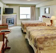Nova Inn Peace River hotel detail image 3