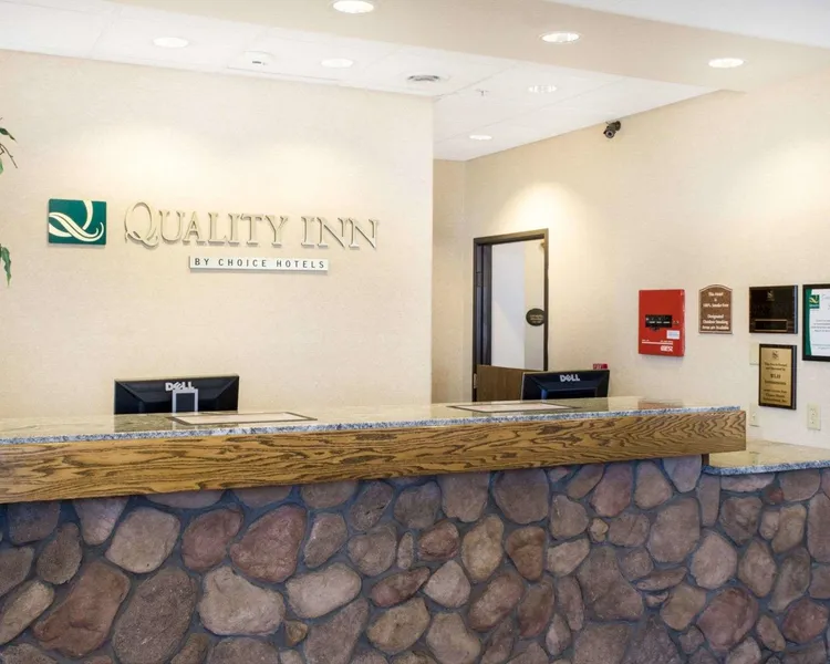 Quality Inn Oacoma - Chamberlain hotel detail image 2