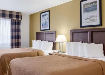 Quality Inn Oacoma - Chamberlain hotel thumbnail 5