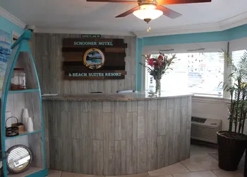 Schooner Hotel hotel thumbnail 2