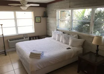 Schooner Hotel hotel thumbnail 5