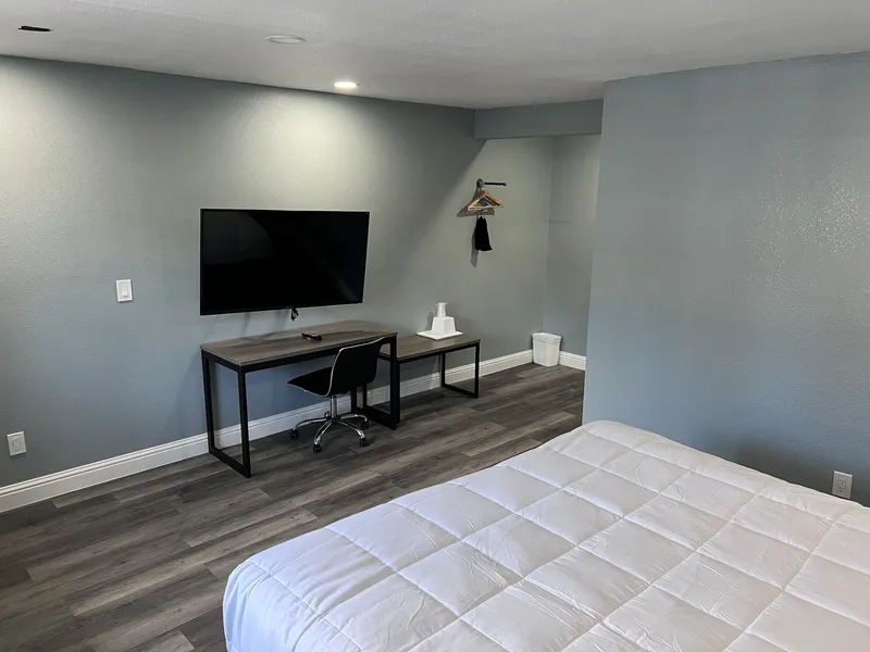 Surf City Inn and Suites hotel detail image 2