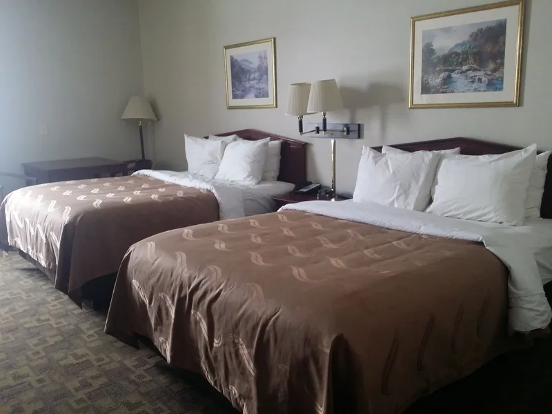 Quality Inn & Suites Schoharie near Howe Caverns hotel detail image 6