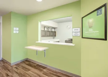 WoodSpring Suites Richmond West I-64 hotel thumbnail 2