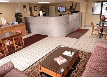 Relax Inn hotel thumbnail 5