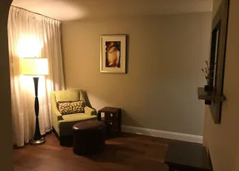 Stratus Suites - Boutique Hotel hotel thumbnail 4