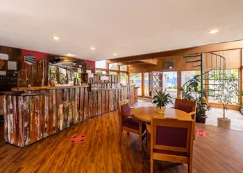 Jot's Resort hotel thumbnail 4