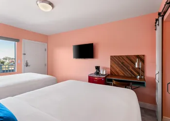The Iris Motel hotel thumbnail 5