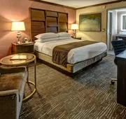 DoubleTree by Hilton Hotel Decatur Riverfront hotel detail image 4