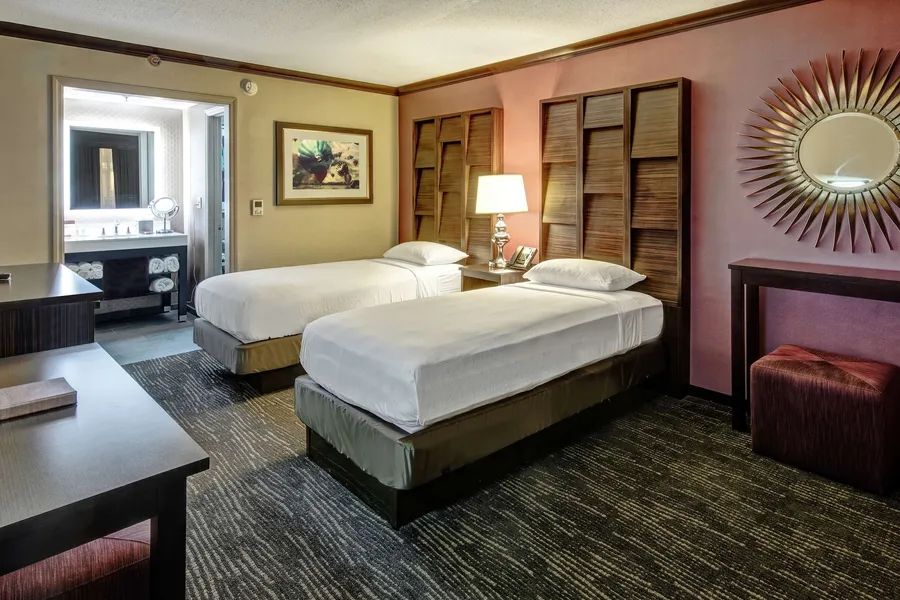DoubleTree by Hilton Hotel Decatur Riverfront hotel detail image 6
