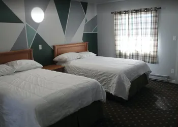 Bluewater Motel hotel thumbnail 4