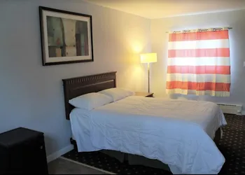 Bluewater Motel hotel thumbnail 5