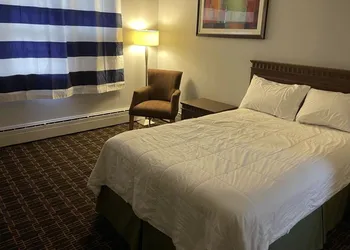 Bluewater Motel hotel thumbnail 8