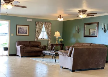 Candlelight Inn & Suites Hwy 69 near McAlester hotel thumbnail 4