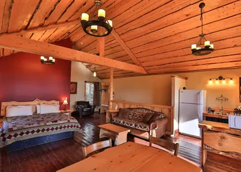 Kenai Peninsula Suites hotel thumbnail 3