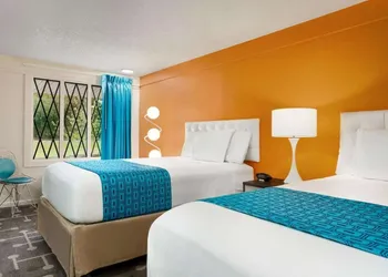 Dover Inn & Suites hotel thumbnail 2