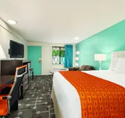 Dover Inn & Suites hotel detail image 5
