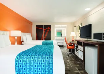 Dover Inn & Suites hotel thumbnail 7