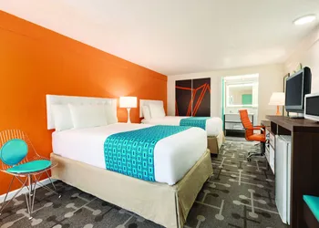 Dover Inn & Suites hotel thumbnail 8