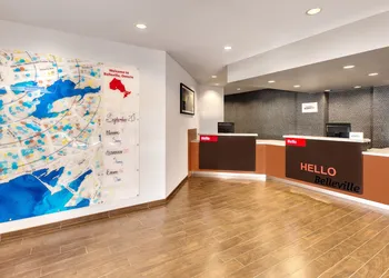 TownePlace Suites by Marriott Belleville hotel thumbnail 2
