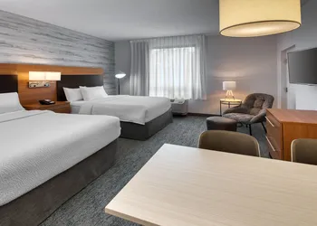 TownePlace Suites by Marriott Belleville hotel thumbnail 3