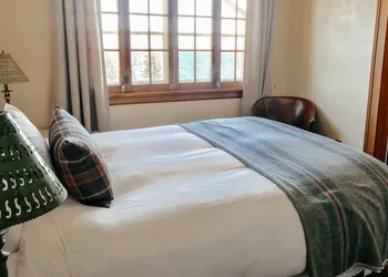 Cascade Lodge hotel thumbnail 4