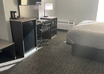 Quality Suites Abilene Mall Area hotel thumbnail 4