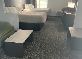 Quality Suites Abilene Mall Area hotel thumbnail 6
