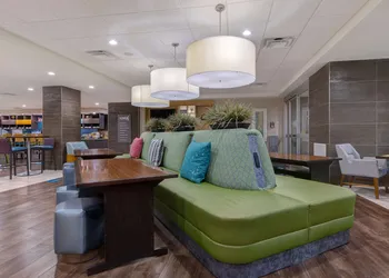 Home2 Suites by Hilton Orlando/International Drive South hotel thumbnail 2