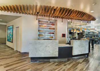 Oxford Suites Bellingham hotel thumbnail 4