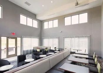 Homewood Suites by Hilton Topeka hotel thumbnail 2
