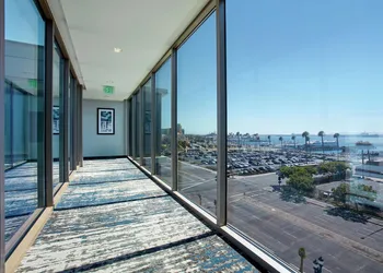 Hilton Garden Inn San Diego Downtown/Bayside hotel thumbnail 3