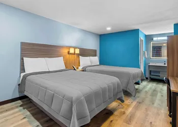 Rodeway Inn & Suites Brookhaven hotel thumbnail 8