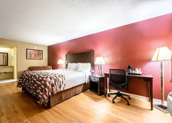 Red Roof Inn Sylacauga hotel thumbnail 6