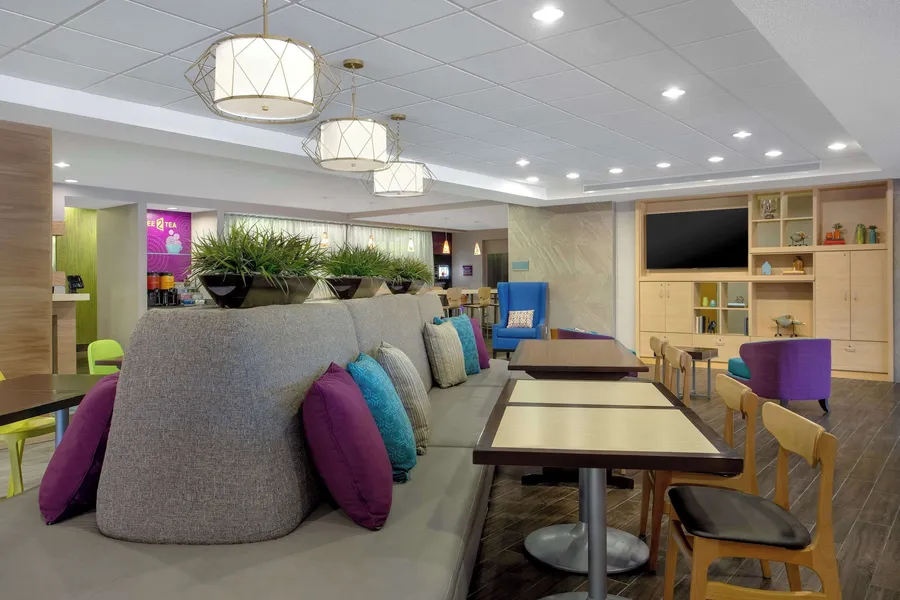 Home2 Suites by Hilton Gainesville Medical Center hotel detail image 2