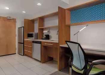 Home2 Suites by Hilton Gainesville Medical Center hotel thumbnail 7