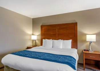 Comfort Inn South Chesterfield - Colonial Heights hotel thumbnail 7