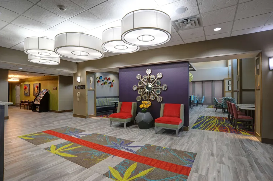 Hampton Inn & Suites Ardmore hotel detail image 2