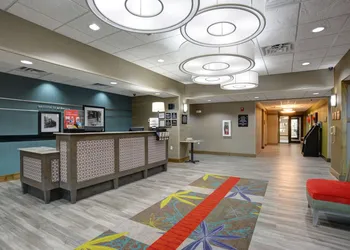 Hampton Inn & Suites Ardmore hotel thumbnail 3