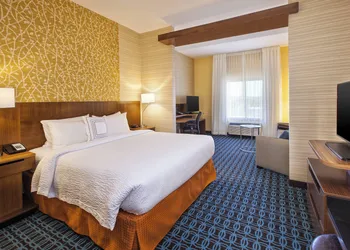 Fairfield Inn & Suites Plattsburgh hotel thumbnail 8