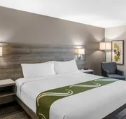 Quality Inn & Suites Amsterdam hotel detail image 4